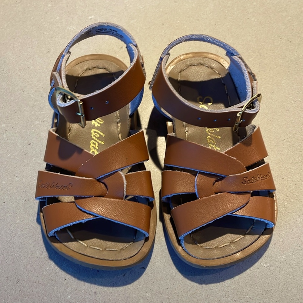 Toddler Saltwater Sandals Size 5